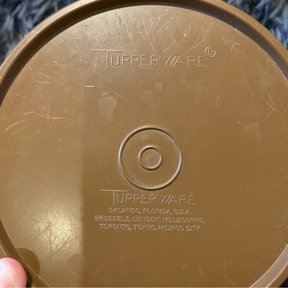 Vintage Tupperware Tea and Coffee Canisters - Picture 3 of 12